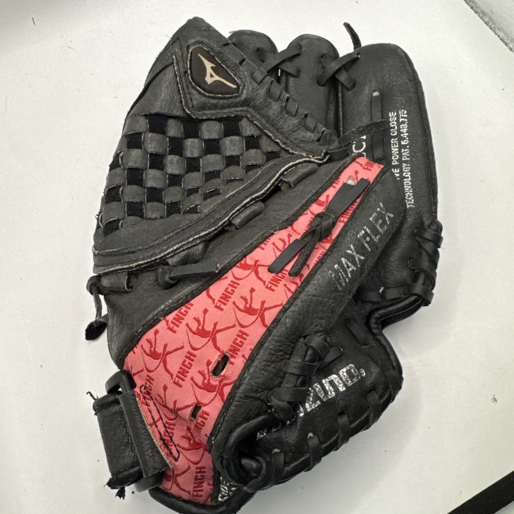 Mizuno GPP 1107 Max Flex Finch Prospect 11" Power Look Youth Baseball Glove RHT